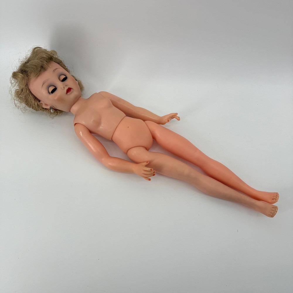 Vintage 1950s Uneeda 20" Fashion Doll 14R-1 Sleep Eyes Blonde Hair Pierced Ears - Picture 7 of 16